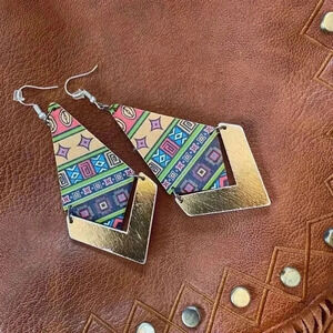 Plunder Southwestern Boho Large Wooden Dangle Earrings Artsy Hippie Western